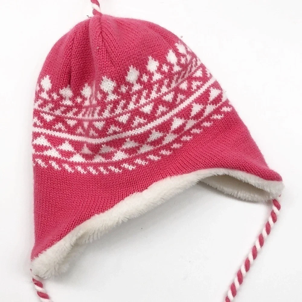 Pink/white little girls fleece lined winter skull cap
